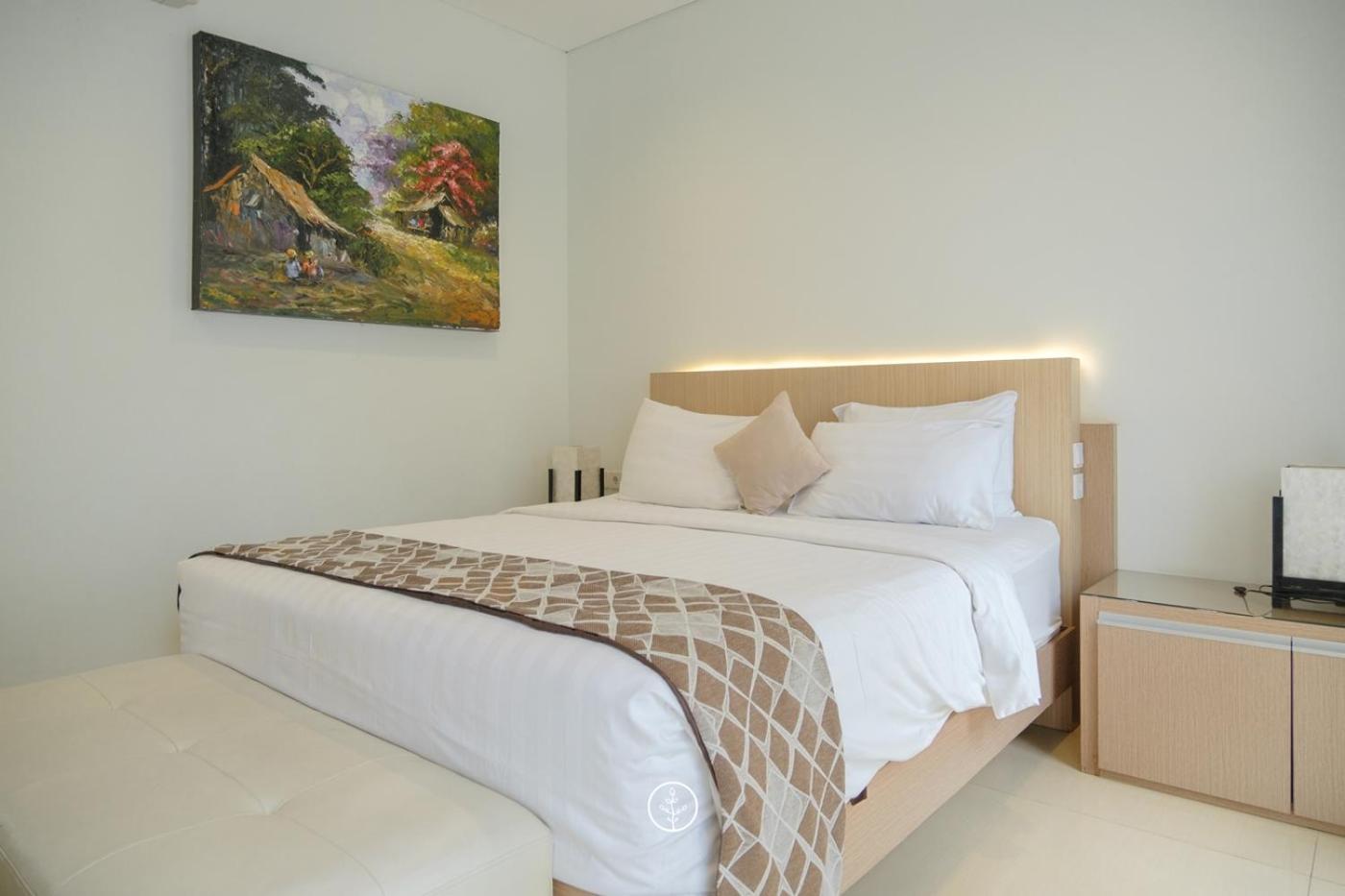 Hikari Hill View Villa 7 Bedrooms With A Private Swimming Pool And Billiard บันดุง ภายนอก รูปภาพ